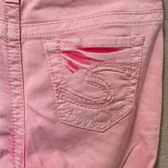 Silver Jeans - Picture 3 of 7